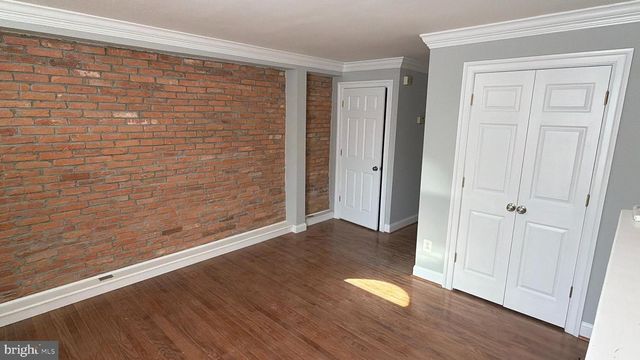 1826 E LOMBARD ST, Baltimore, MD 21231