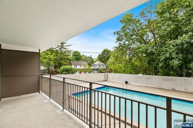 235 Prospect 11A, Hackensack, NJ 07601