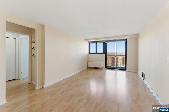 235 Prospect 11A, Hackensack, NJ 07601