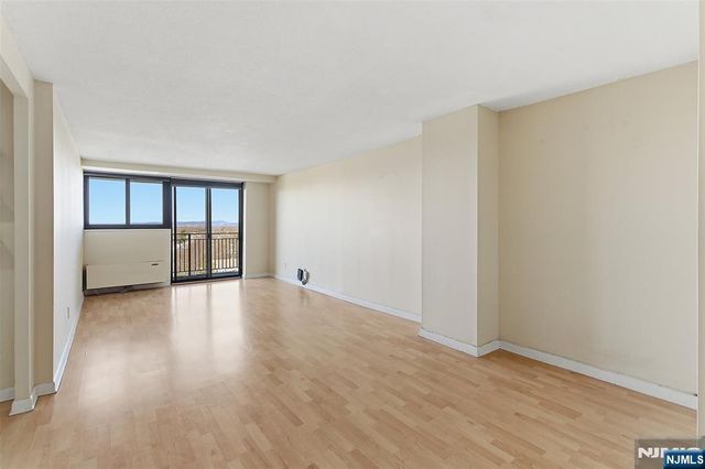 235 Prospect 11A, Hackensack, NJ 07601