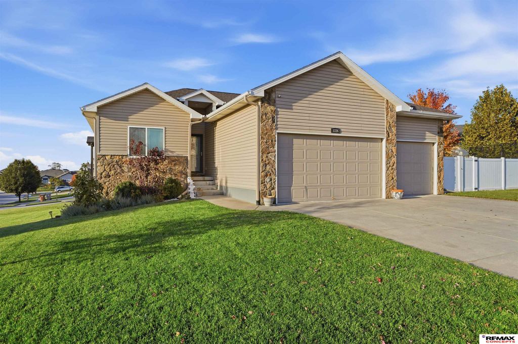 1316 W Lander Drive, Lincoln, NE 68521