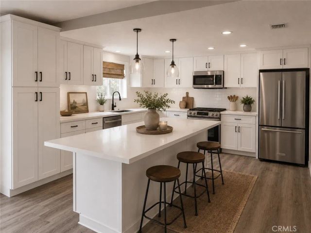 13839 Rincon, Apple Valley, CA 92307