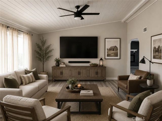 13839 Rincon, Apple Valley, CA 92307