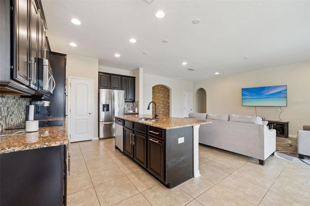 1005 FOUNTAIN COIN LOOP, Orlando, FL 32828