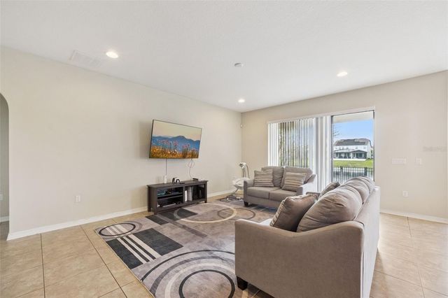 1005 FOUNTAIN COIN LOOP, Orlando, FL 32828