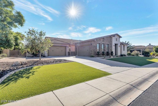 6917 E INGRAM Circle, Mesa, AZ 85207