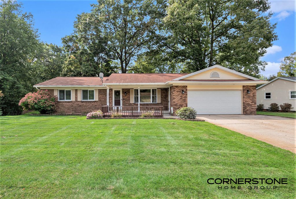 6515 Wahlfield Avenue Nw, Alpine Twp, MI 49321