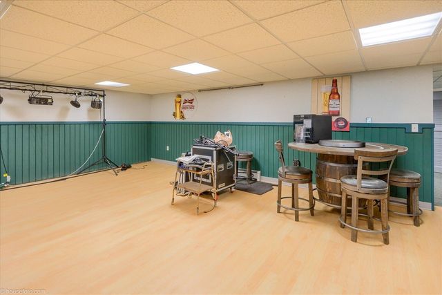 6453 Johnson Road, Flushing, MI 48433