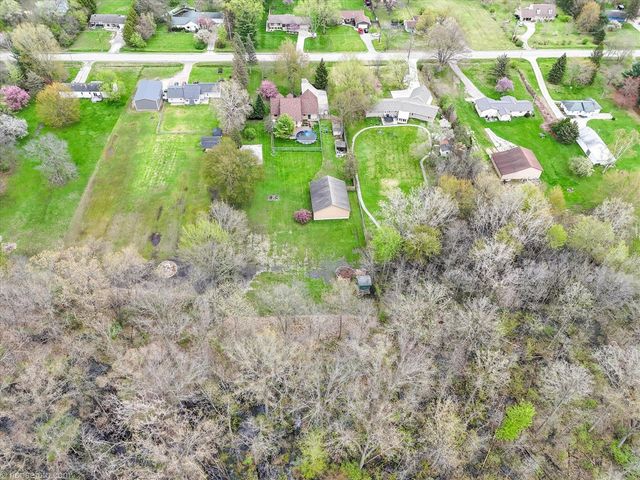 6453 Johnson Road, Flushing, MI 48433