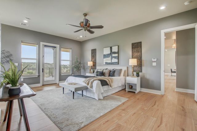 313 Angel Song CV, Spicewood, TX 78669