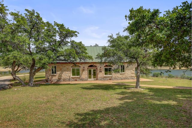 313 Angel Song CV, Spicewood, TX 78669