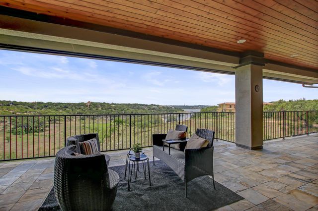313 Angel Song CV, Spicewood, TX 78669