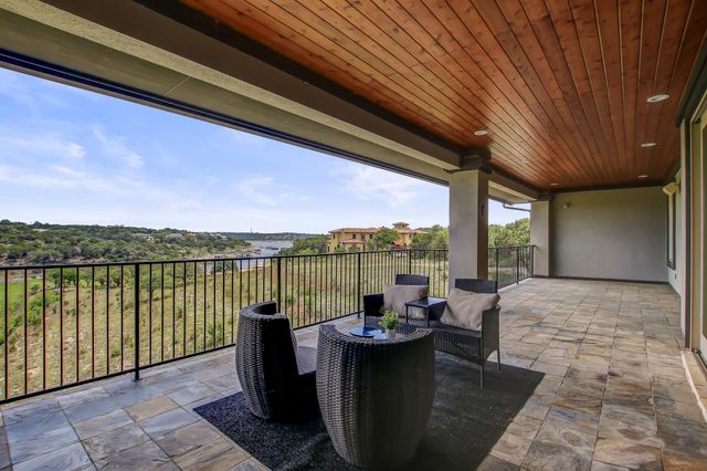313 Angel Song CV, Spicewood, TX 78669