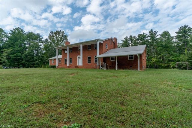 664 Spring Street, Walnut Cove, NC 27052