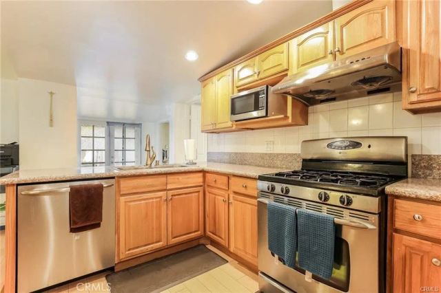 2010 Park Rose, Duarte, CA 91010