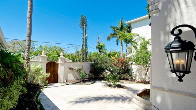 8213 MIDNIGHT PASS ROAD, Sarasota, FL 34242