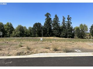 1559 Nw Jackson St 102, Mc Minnville, OR 97128