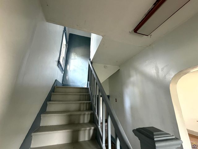 1501 SW Van Buren ST, Topeka, KS 66612