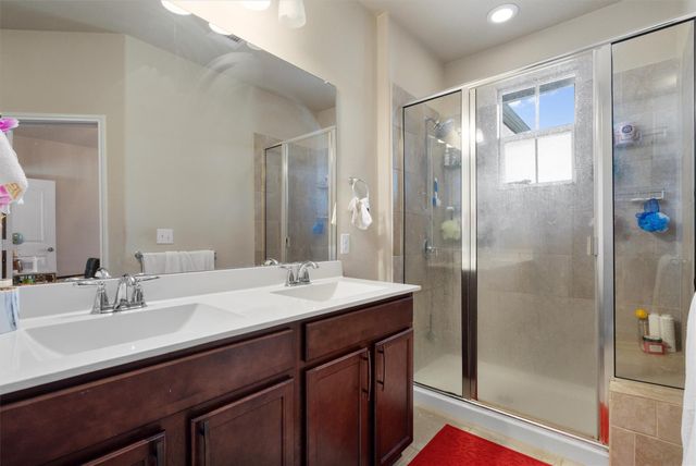 417 Epiphany LN, Pflugerville, TX 78660