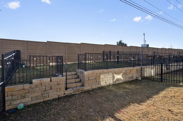 417 Epiphany LN, Pflugerville, TX 78660