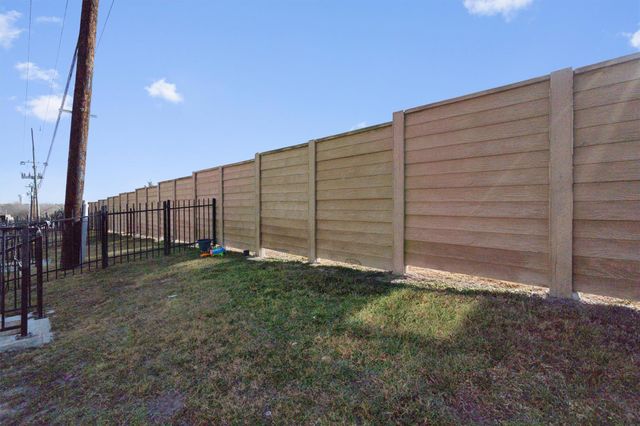 417 Epiphany LN, Pflugerville, TX 78660