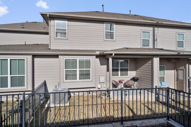 417 Epiphany LN, Pflugerville, TX 78660