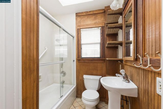 931 931 Elm St, El Cerrito, CA 94530