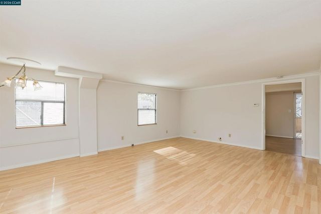 931 931 Elm St, El Cerrito, CA 94530