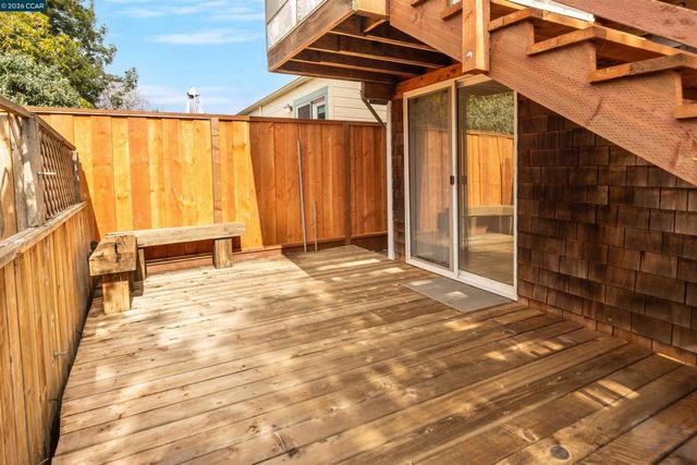 931 931 Elm St, El Cerrito, CA 94530