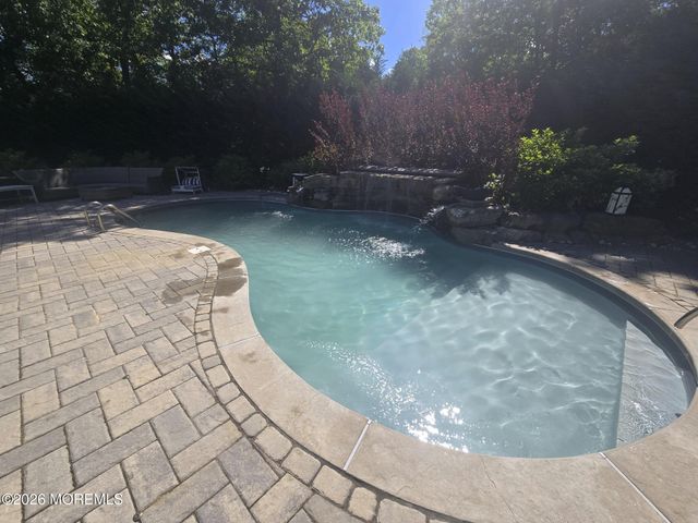 4 Marissa Drive, New Egypt, NJ 08533