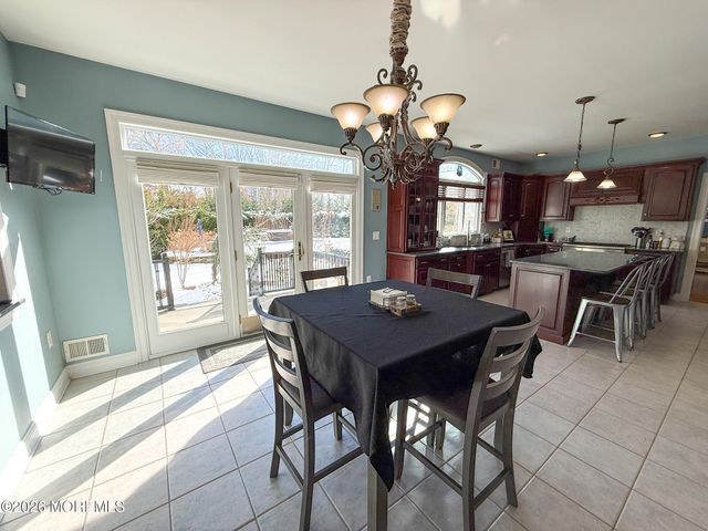 4 Marissa Drive, New Egypt, NJ 08533