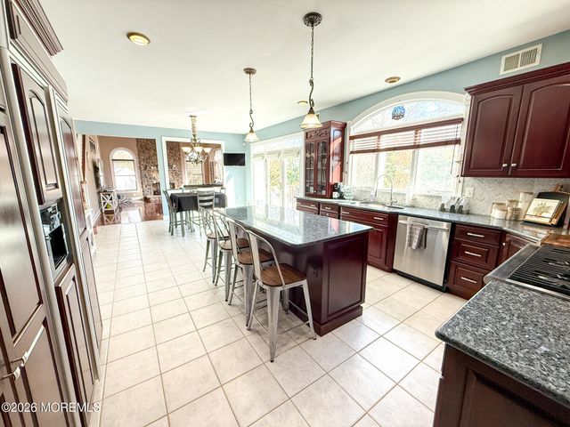 4 Marissa Drive, New Egypt, NJ 08533