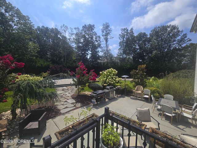 4 Marissa Drive, New Egypt, NJ 08533