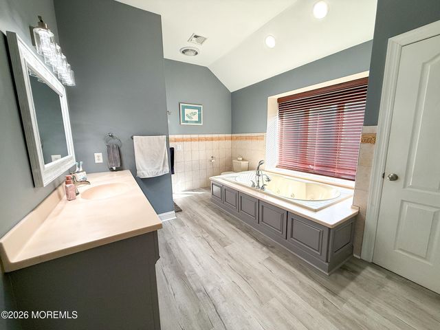 4 Marissa Drive, New Egypt, NJ 08533