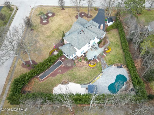 4 Marissa Drive, New Egypt, NJ 08533