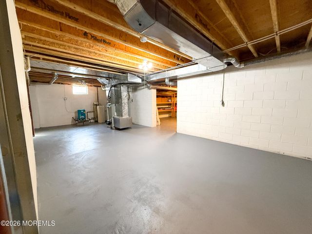 4 Marissa Drive, New Egypt, NJ 08533