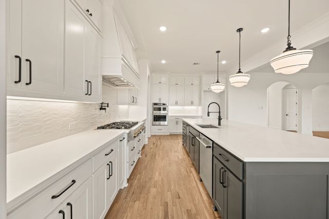 404 Broadmoor Drive, Haslet, TX 76052