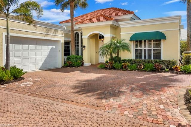 3710 Rachel LN, Naples, FL 34103