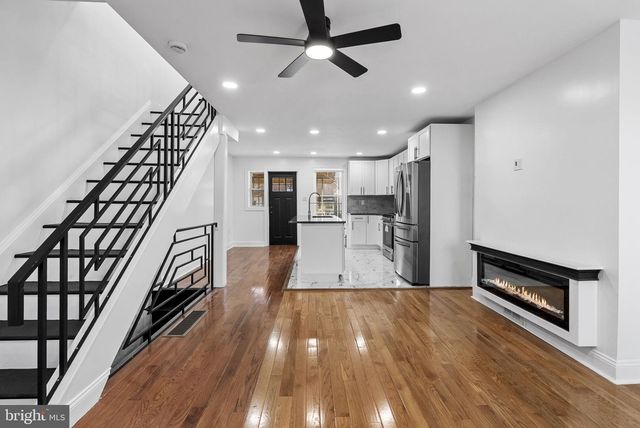 2552 S 68TH ST, Philadelphia, PA 19142