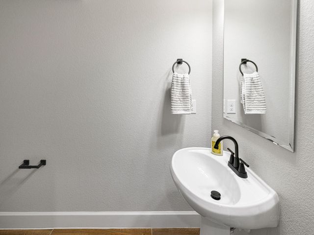 608 Malibu Pines Drive, Katy, TX 77493