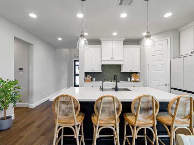 608 Malibu Pines Drive, Katy, TX 77493