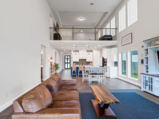 608 Malibu Pines Drive, Katy, TX 77493