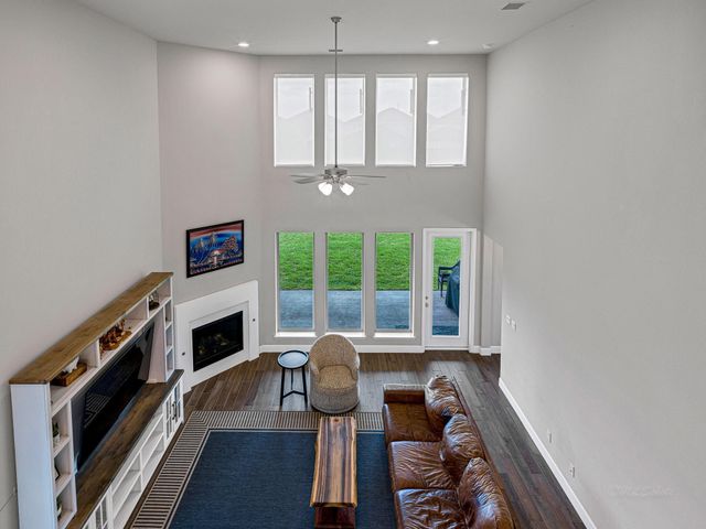 608 Malibu Pines Drive, Katy, TX 77493