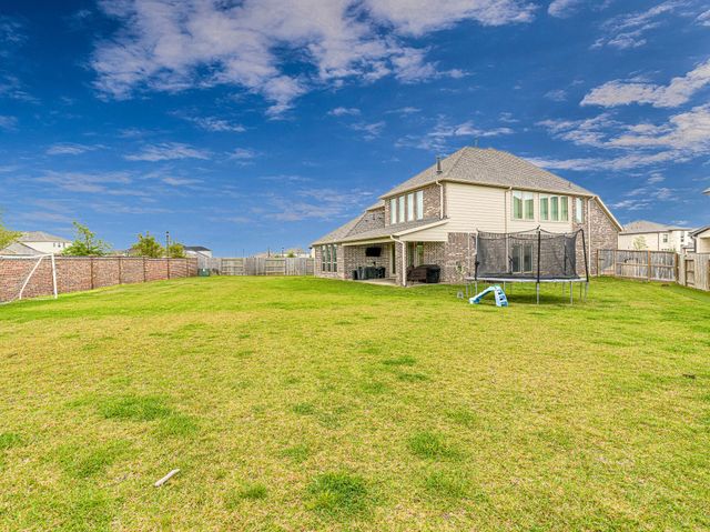 608 Malibu Pines Drive, Katy, TX 77493