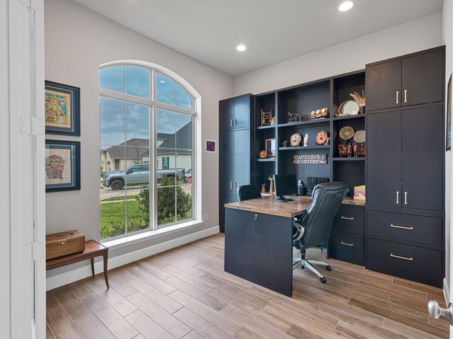 608 Malibu Pines Drive, Katy, TX 77493