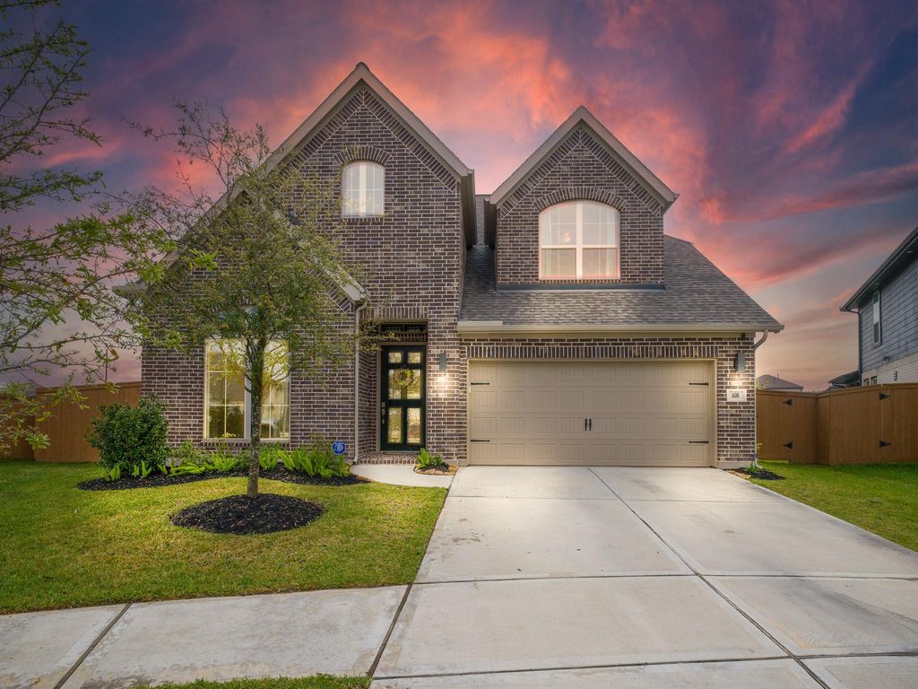 608 Malibu Pines Drive, Katy, TX 77493
