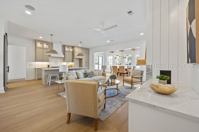 742 Azalea Dr, Hardeeville, SC 29927