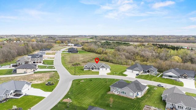 2685 CREEKWOOD CIRCLE, Green Bay, WI 54311