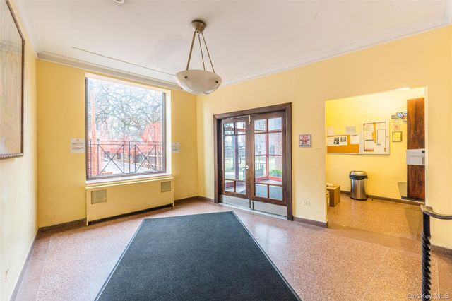 15025 72nd Road 5K, Kew Garden Hills, NY 11367