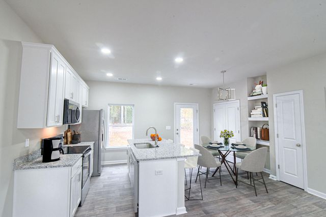 3063 Dalton Drive, Orangeburg, SC 29118